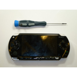 Замена переднего кожуха PSP 1000